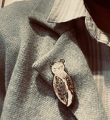 Feminine owl pin